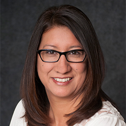 Photograph of Angela Hernandez SVP / Secondary Marketing Mgr